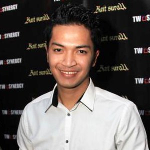 Ihsan Tarore Profile Photo