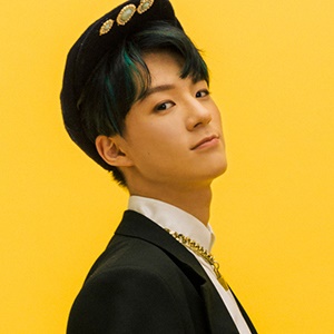 Jeno Profile Photo