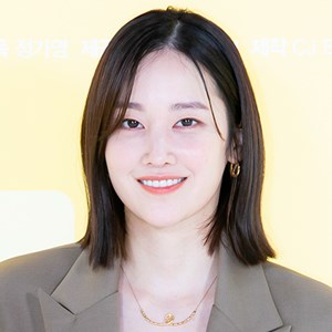 Jeon Jong Seo Profile Photo