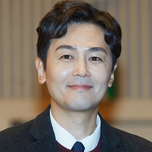 Profil Jo Yeon Woo yaitu Biodata, Profil Pribadi & Data Keluarga