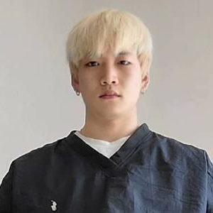 Joosiq Profile Photo