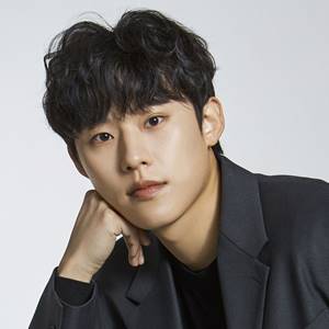 Kim Sung Cheol Profile Photo