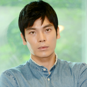 Kim Sung Oh Profile Photo