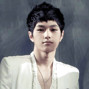 L Profile Photo