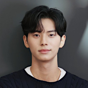 Lee Chae Min Profile Photo