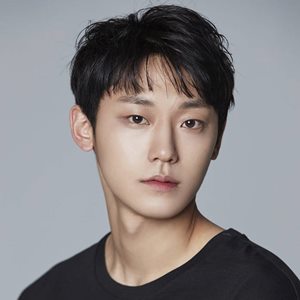 Lee Do Hyun Profile Photo