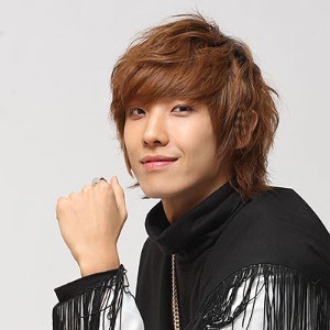 Lee Joon Profile Photo