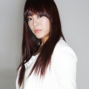 Lee Young Hyun Profile Photo