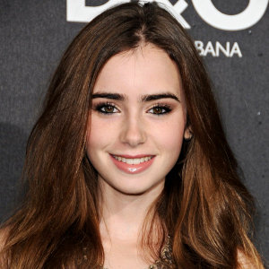 Lily Collins Profile Photo