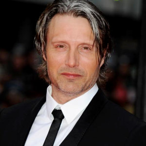 Mads Mikkelsen Profile Photo
