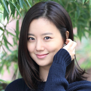 Moon Chae Won Profile Photo