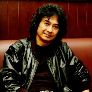 Mus Mujiono: Berita, Foto, Video, Lirik Lagu, Profil & Bio 