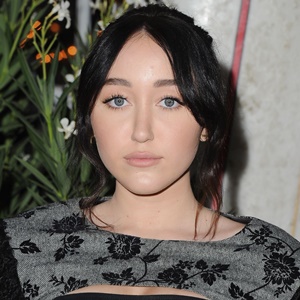 Noah Cyrus Profile Photo