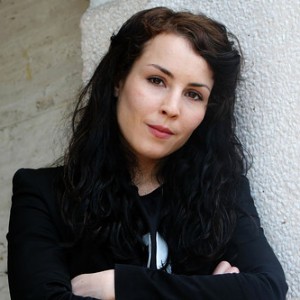 Noomi Rapace Profile Photo