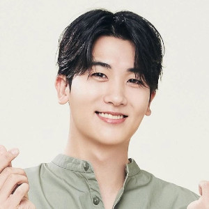 Park Hyung Sik Profile Photo