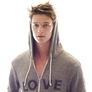 Patrick Schwarzenegger Profile Photo