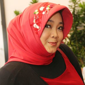 Rina Gunawan Profile Photo