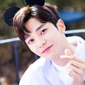 Rowoon Profile Photo