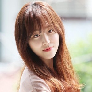 Seo Hyun Jin: Berita, Foto, Video, Lirik Lagu, Profil & Bio | Halaman