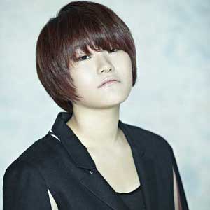 Son Seung Yeon Profile Photo