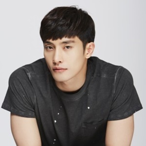 Sung Hoon Profile Photo