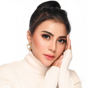 Tisya Erni Profile Photo