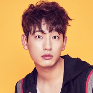 Yoon Park Profile Photo